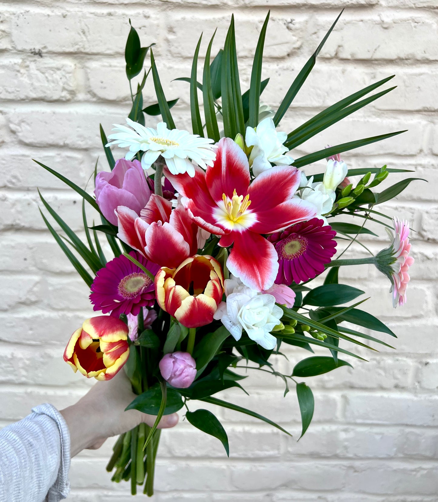 2026 B.Willow x Jinji Chocolate Valentine's Package Pre-Order (limited # available!)