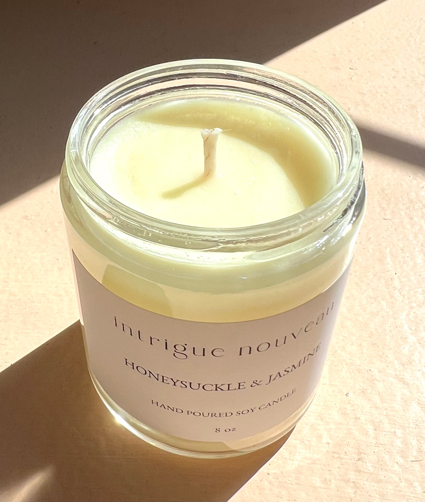 Honeysuckle & Jasmine Soy candle by Intrigue Nouveau